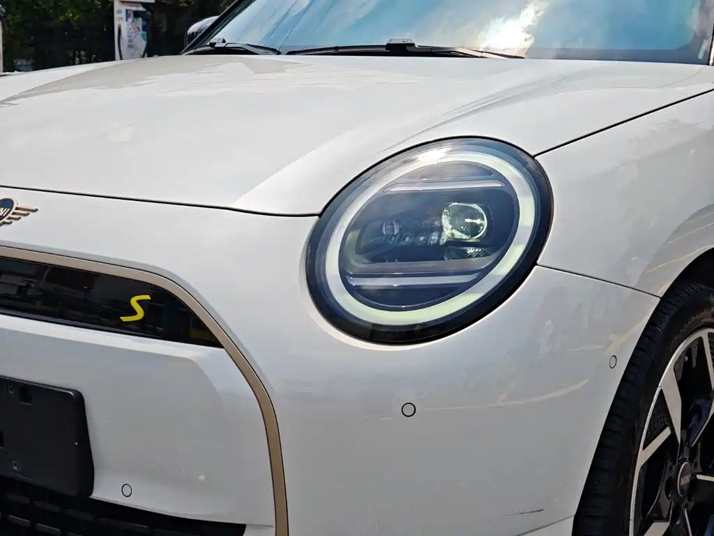 MINI MINI COOPER EV — миниатюра 9