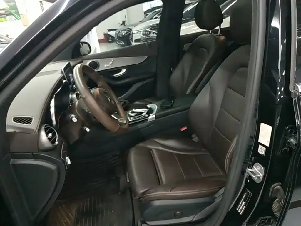 Mercedes-Benz GLC — миниатюра 15