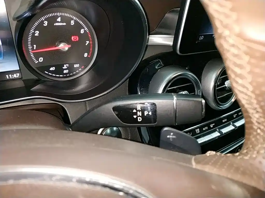 Mercedes-Benz GLC — миниатюра 14