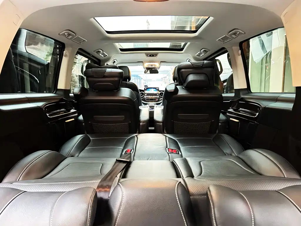 MERCEDES-BENZ V CLASS