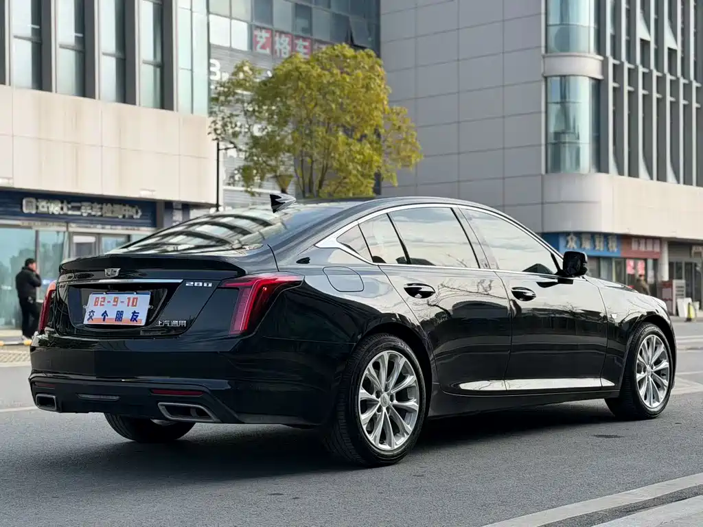 CADILLAC CT5