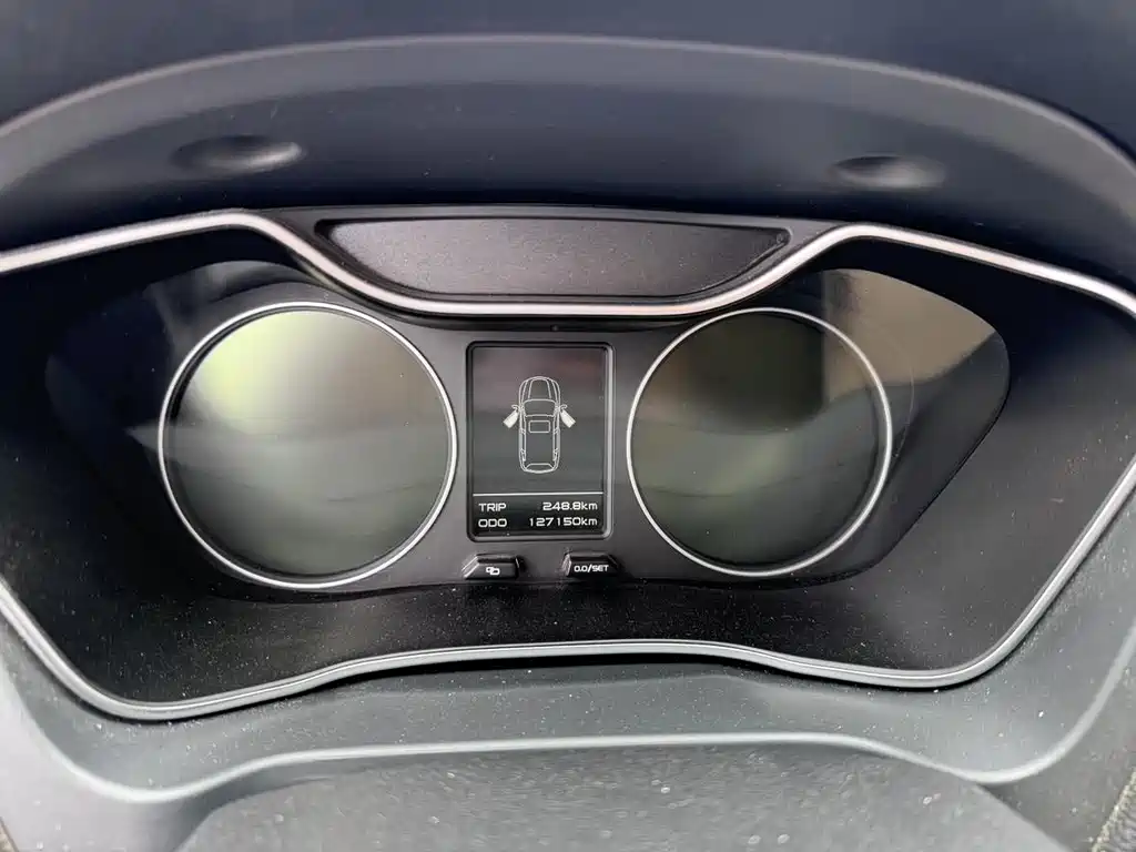 GEELY AUTOMOBILE VISION X6