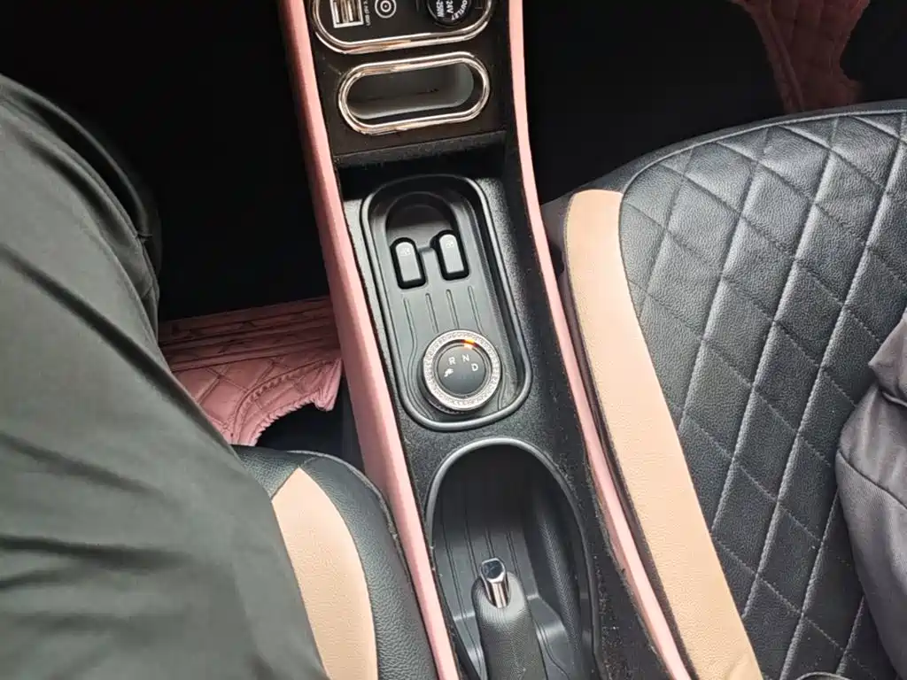 Wuling MINIEV — миниатюра 14
