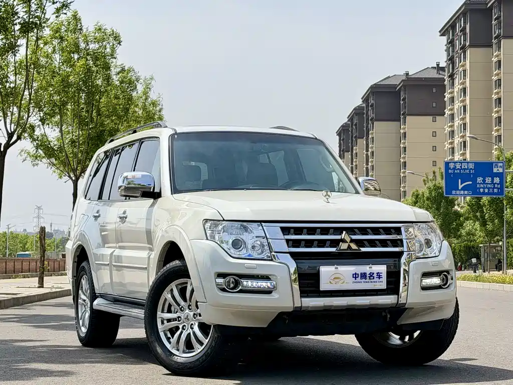 Mitsubishi V97 2019 3.8L