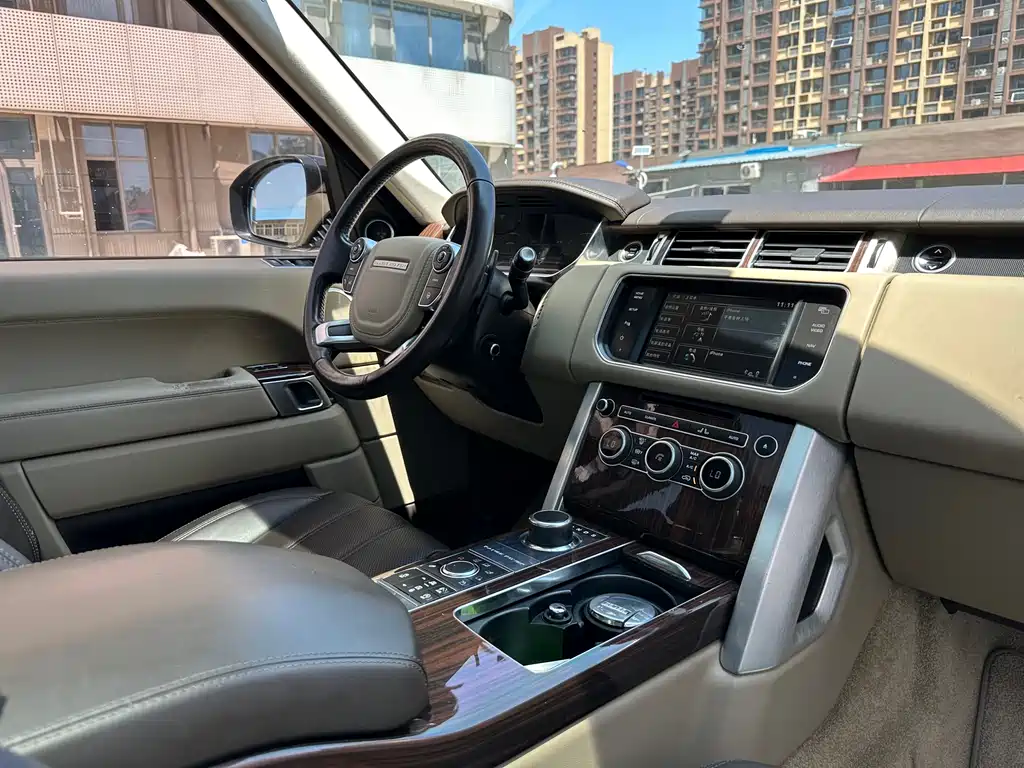 Land Rover Range Rover 2015 3.0 SC V6 Vogue