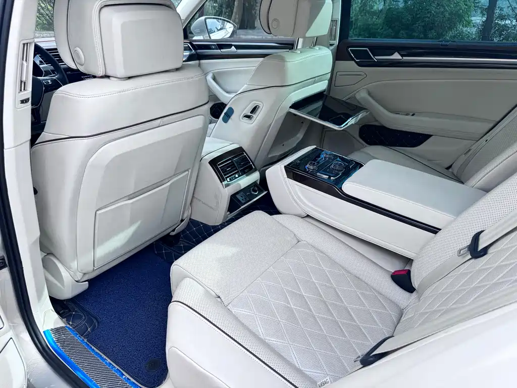 Volkswagen Phideon 2018 480 V6 Flagship