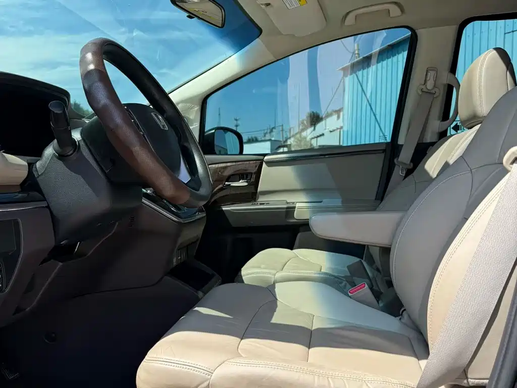 Honda Odyssey — миниатюра 4