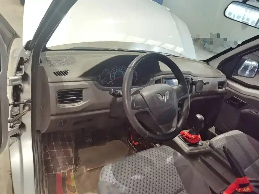 Wuling Rongguang New Truck — миниатюра 10