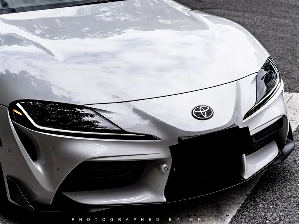 Toyota Supra — миниатюра 2