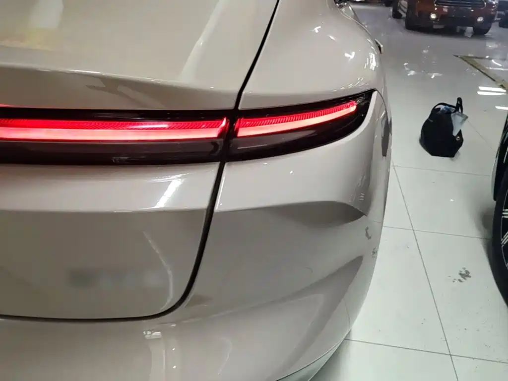 NIO ET5 — миниатюра 8