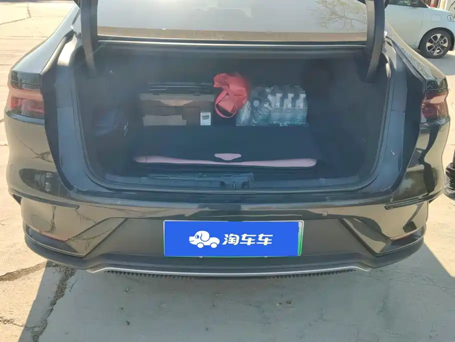 BYD Han — миниатюра 4