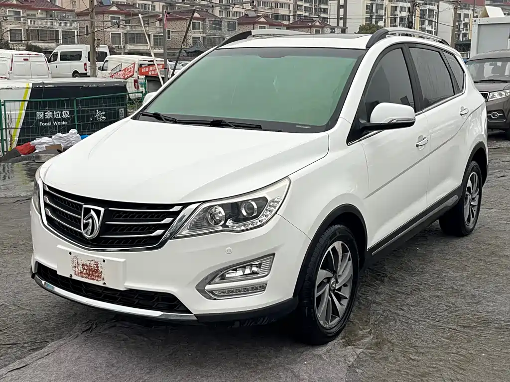 Baojun 560 2016