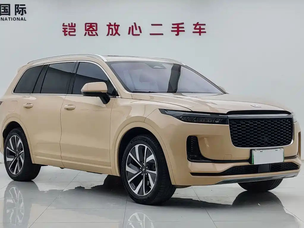 Li Auto Li ONE — миниатюра 2