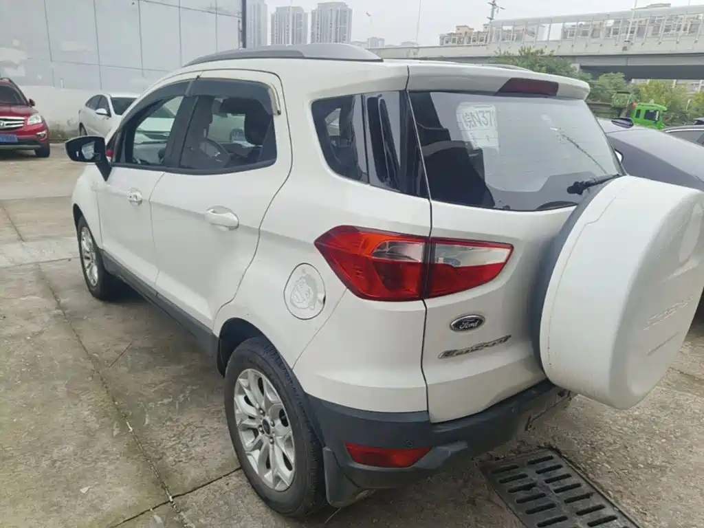 Ford Ecosport — миниатюра 5