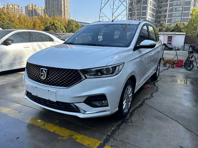 BAOJUN 360