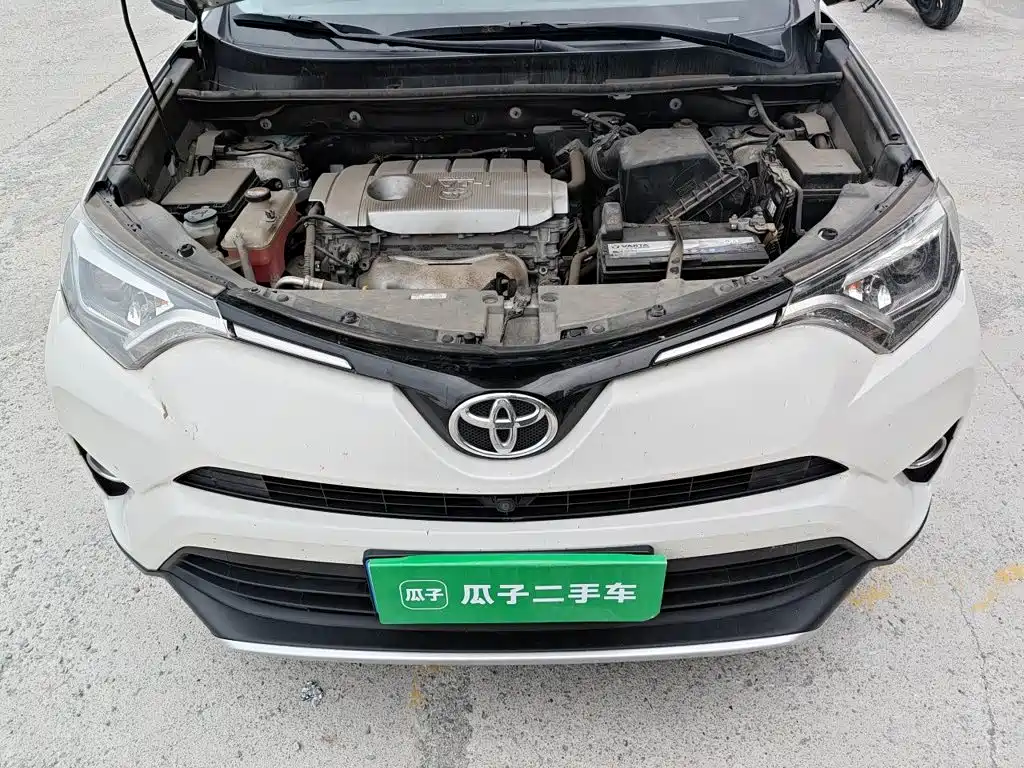 Toyota RAV4 — миниатюра 16