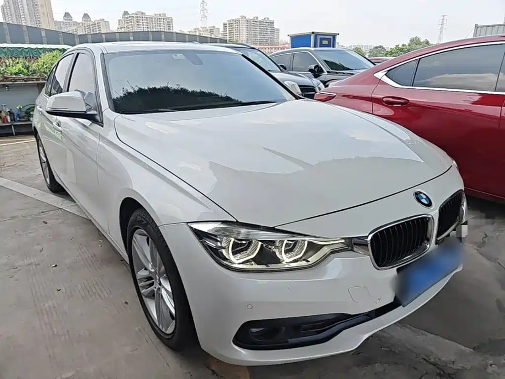BMW 3 Series — миниатюра 4