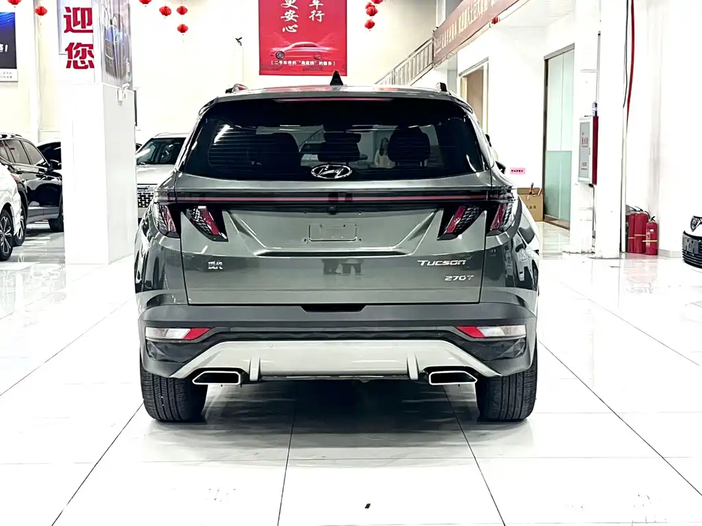 HYUNDAI TUCSON