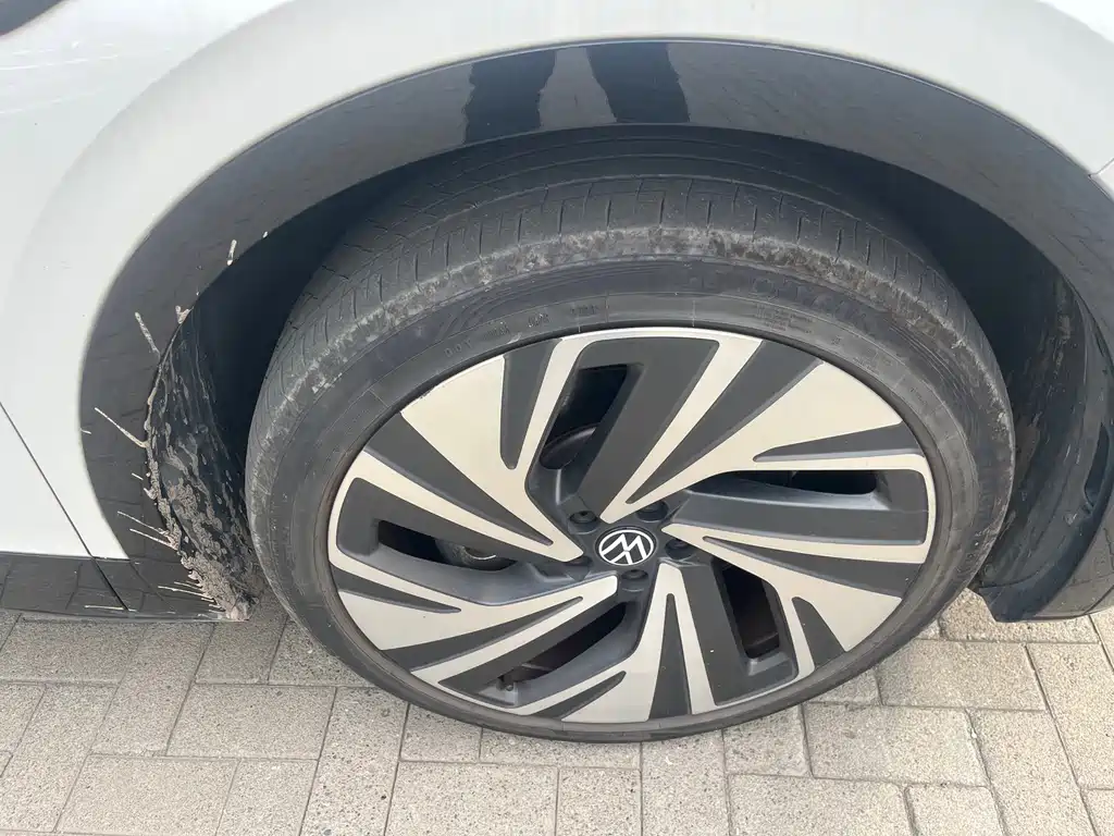 VOLKSWAGEN ID.4 CROZZ