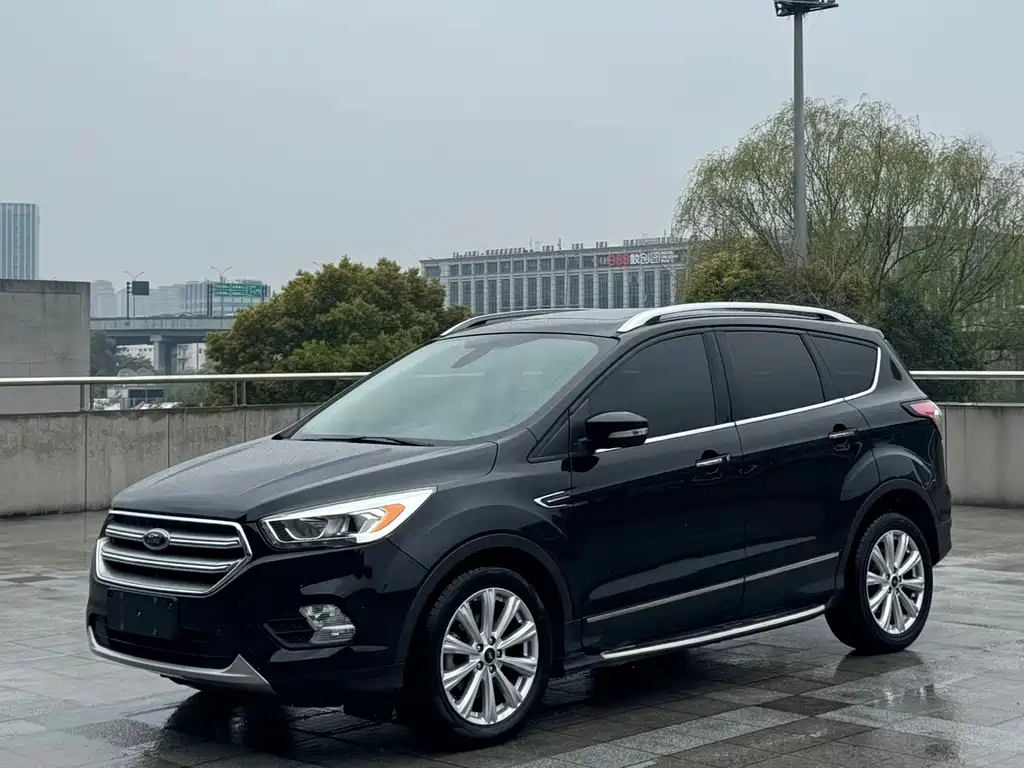 Ford Kuga 2017