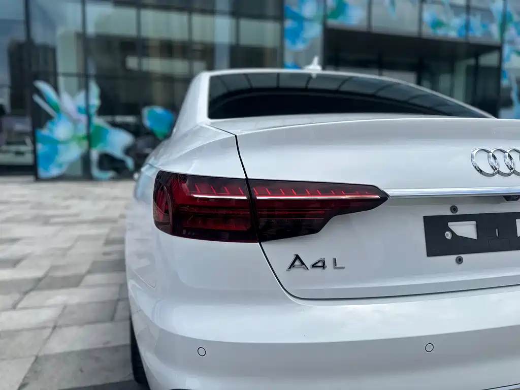 Audi A4L — миниатюра 9
