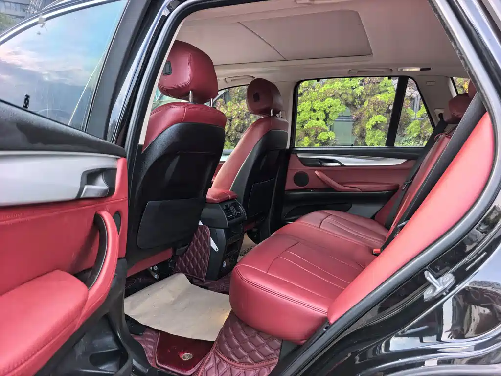 BMW X5 (Import) — миниатюра 12