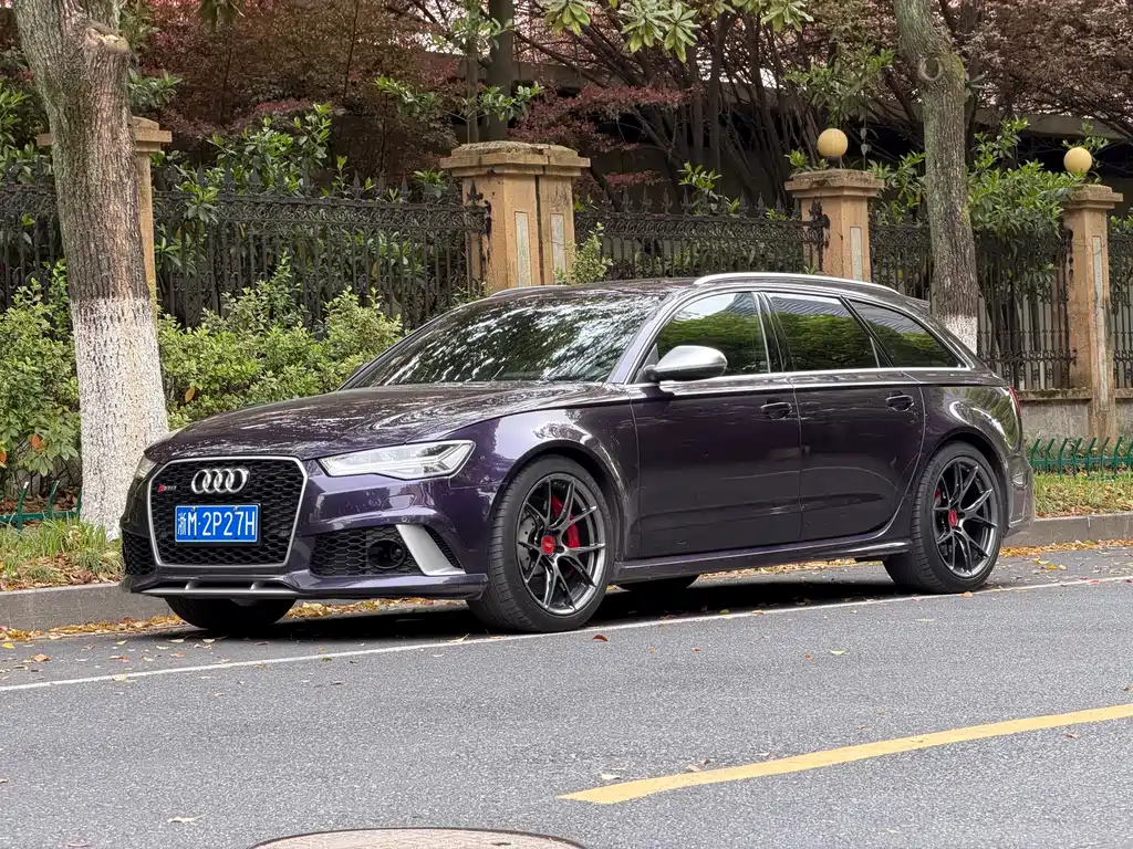 Audi RS 6 2018 RS 6 4.0T Avant Premium Sport