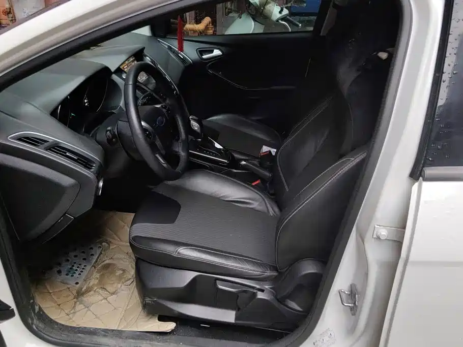Ford Focus — миниатюра 9
