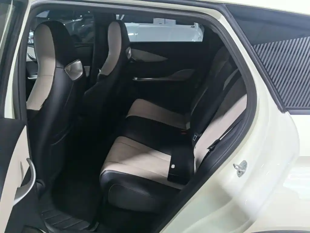 BYD Dolphin — миниатюра 17