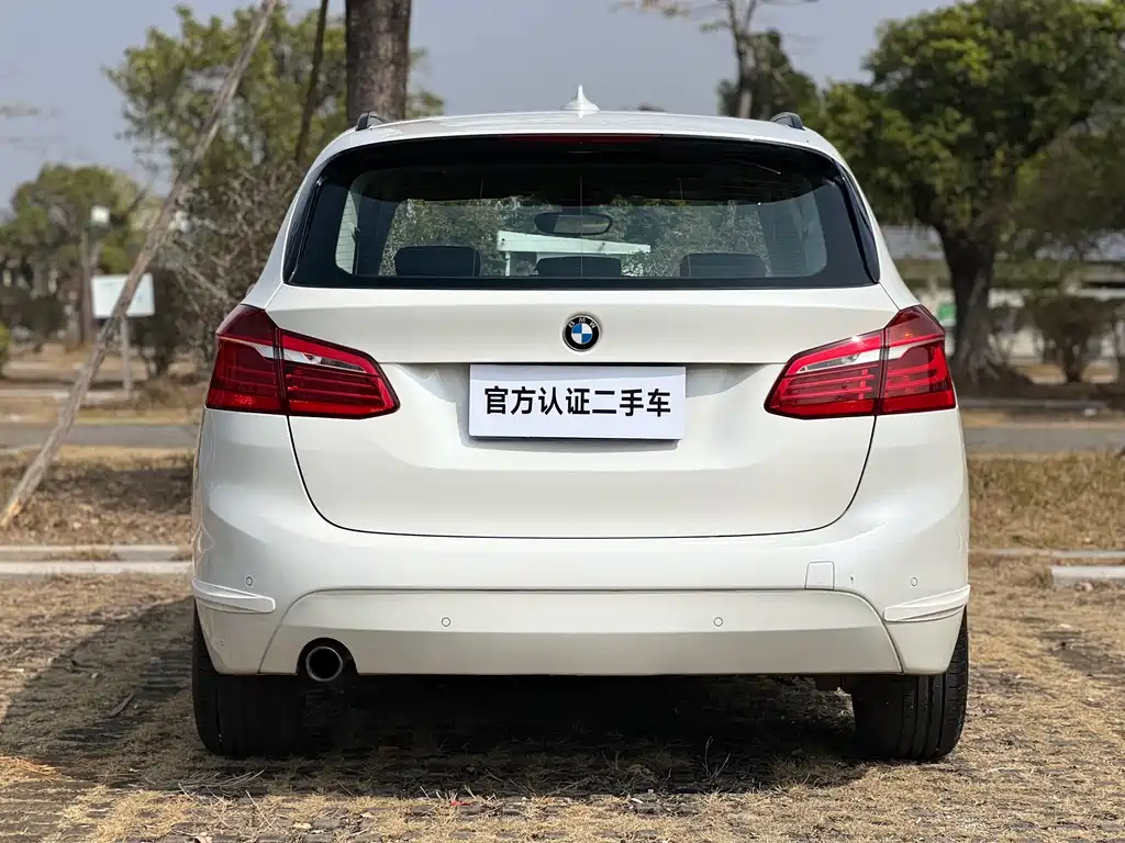 BMW 2 SERIES STATION WAGON