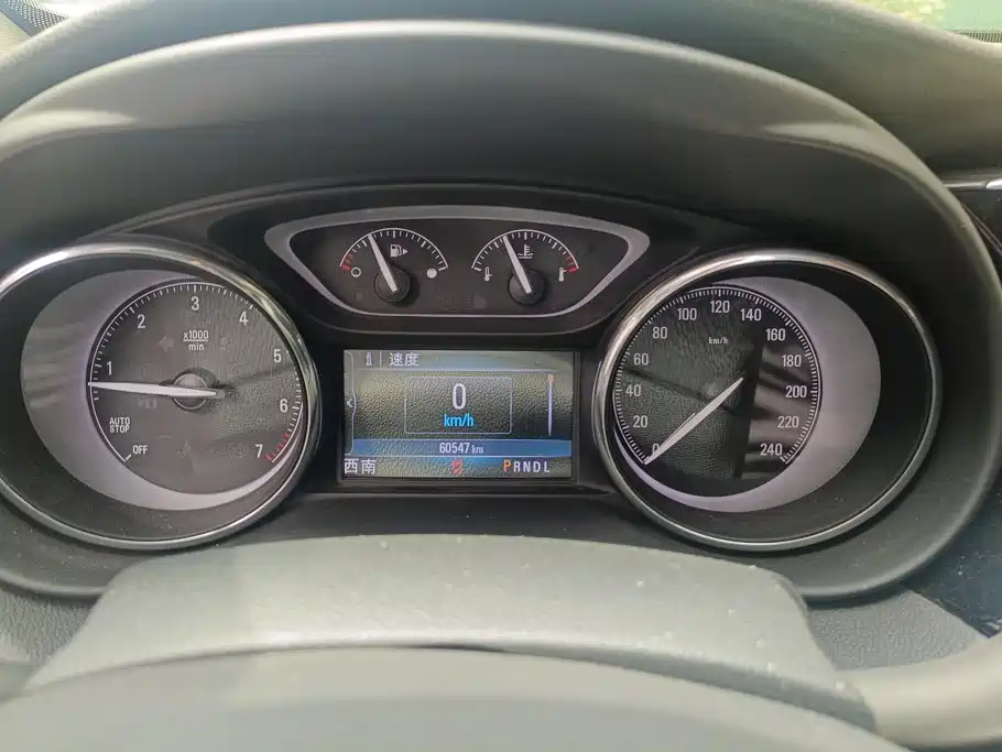 Buick Envision Plus — миниатюра 14