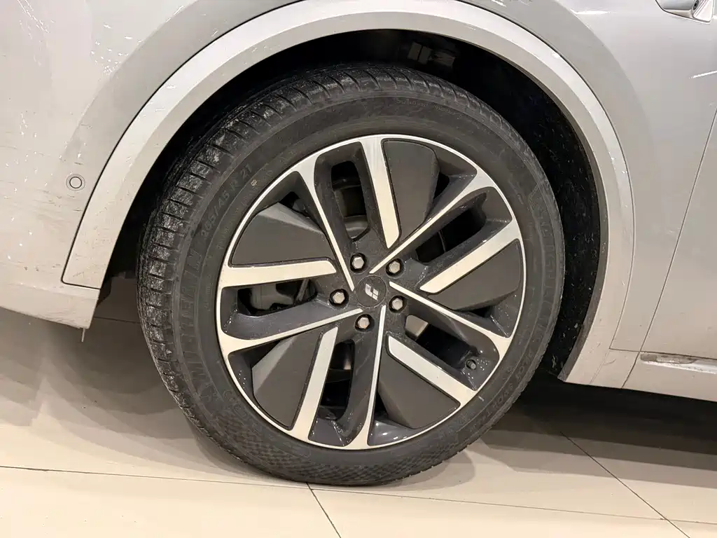 Li Auto Li L9 — миниатюра 8