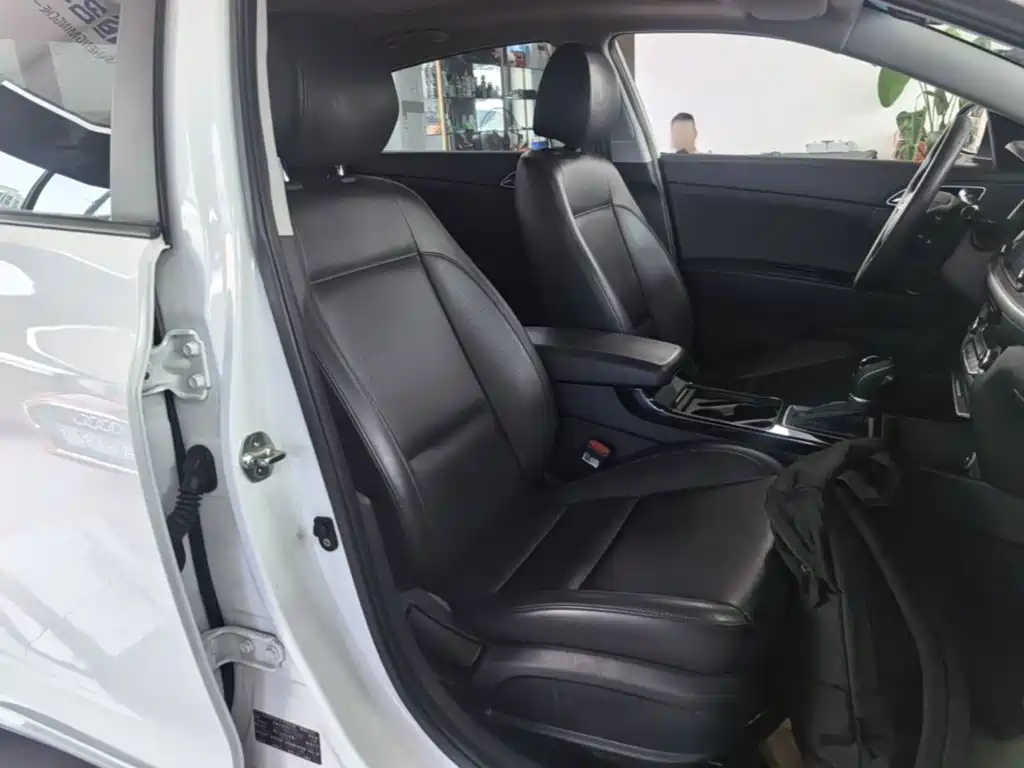 Hyundai Mistra — миниатюра 25