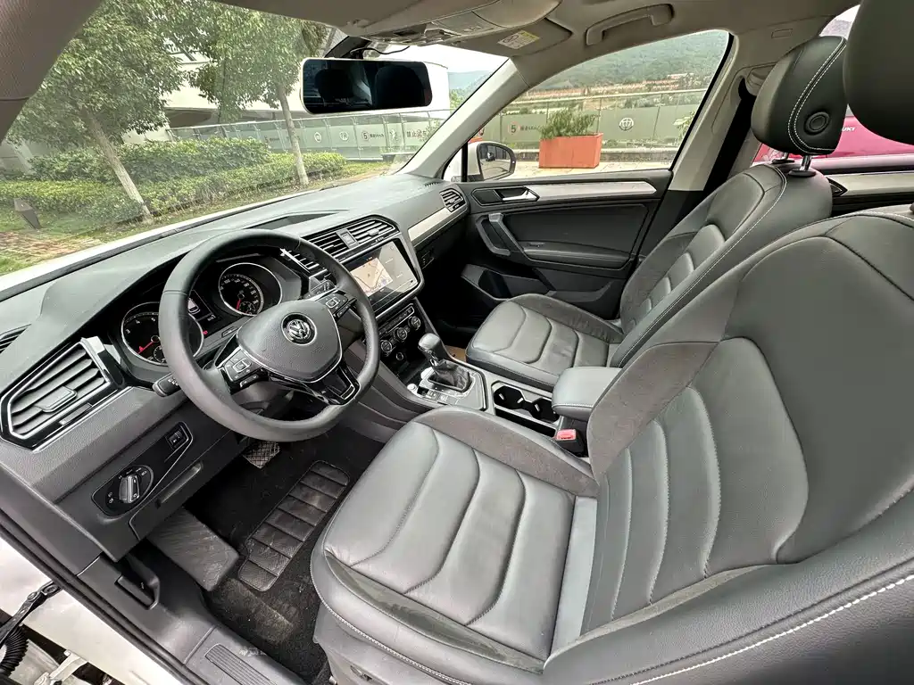 Volkswagen Tiguan L — миниатюра 4