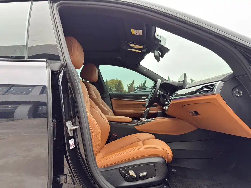 BMW 6 GT 2021 630i M Sport