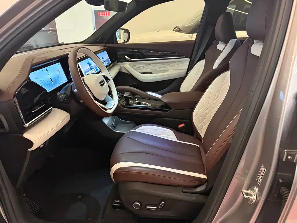 Geely Monjaro L 2024 2.0TD AT