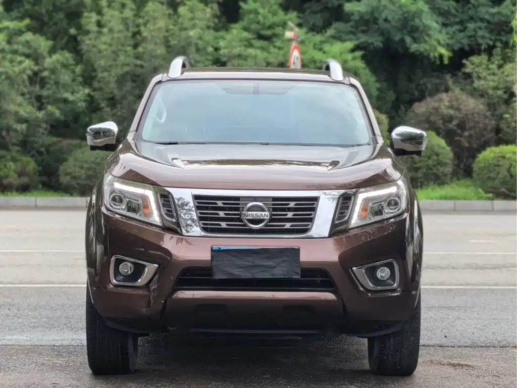 Nissan Navara — миниатюра 2