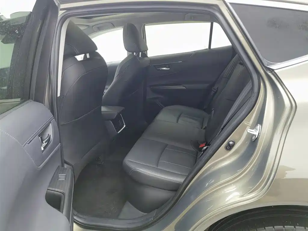 TOYOTA LING FANG HARRIER