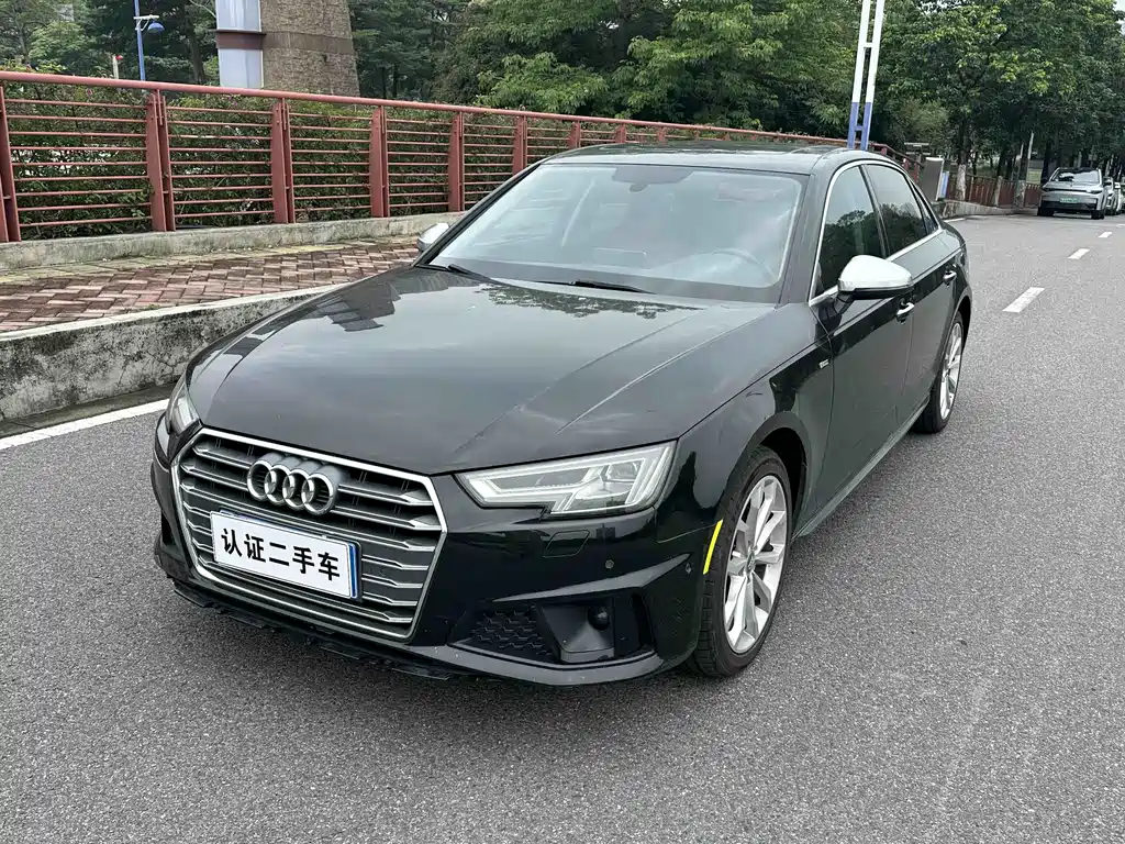 Купить Audi A4L