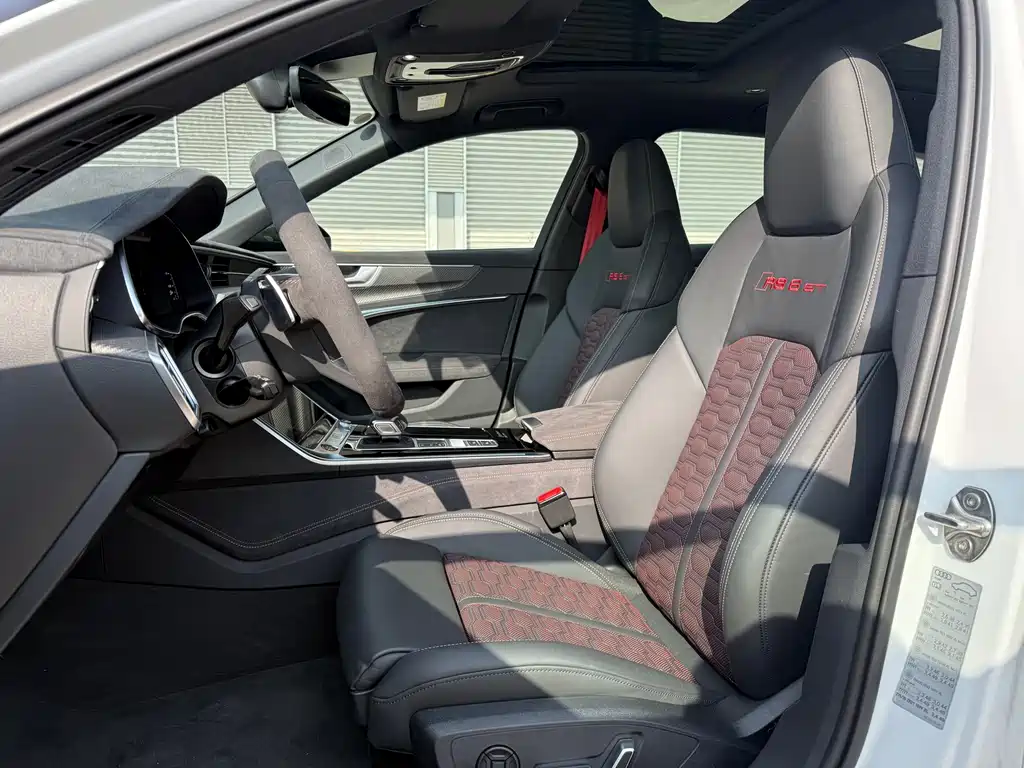 Audi RS 6 — миниатюра 8