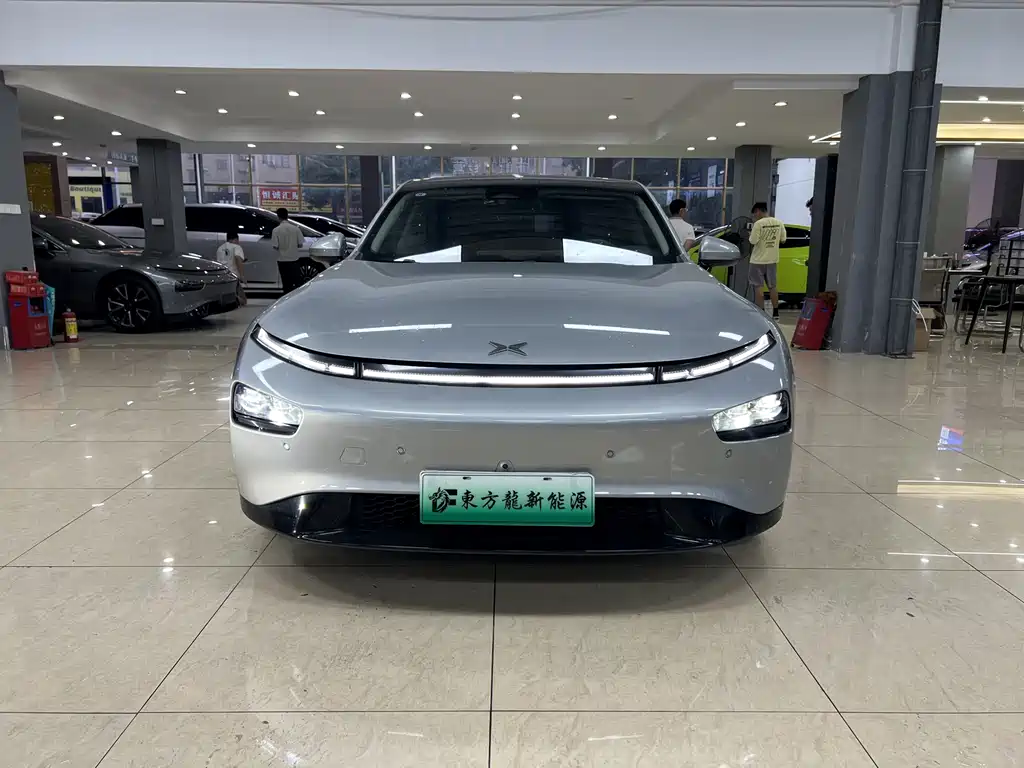 XPeng P7 — миниатюра 2