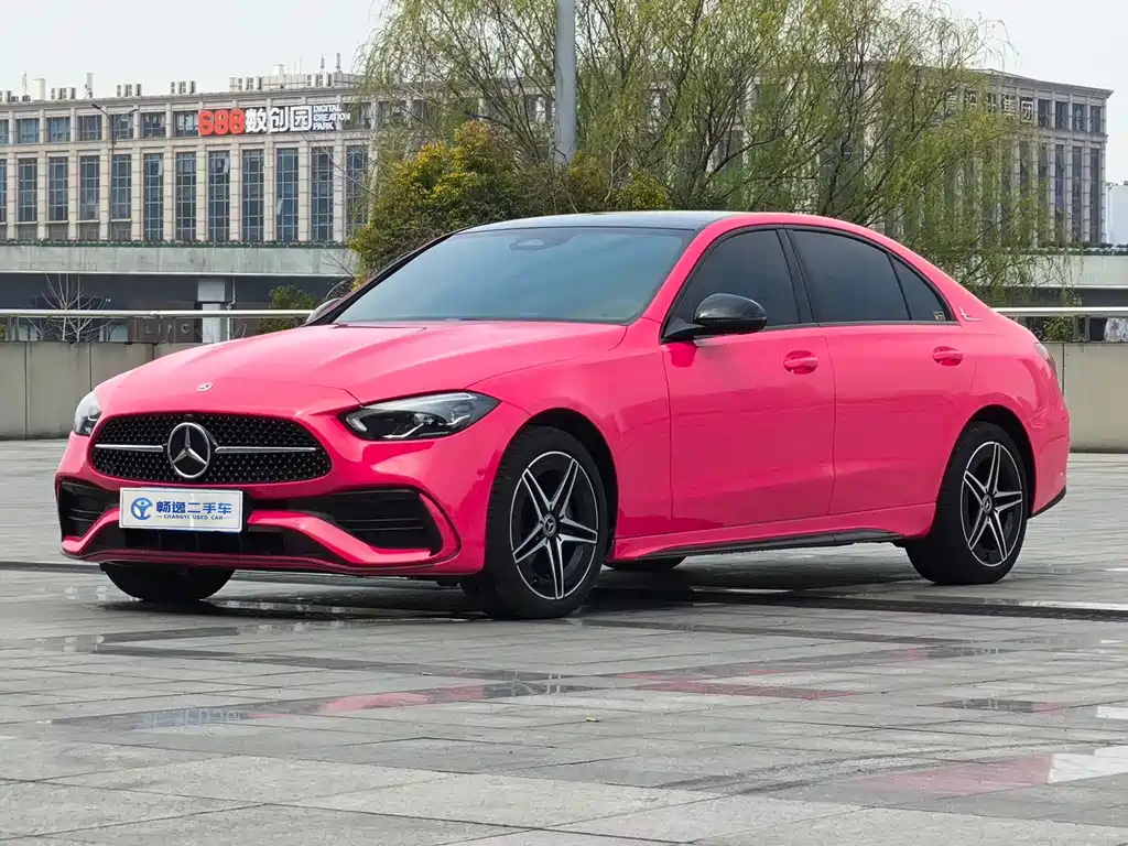 Mercedes-Benz C-Class 2024