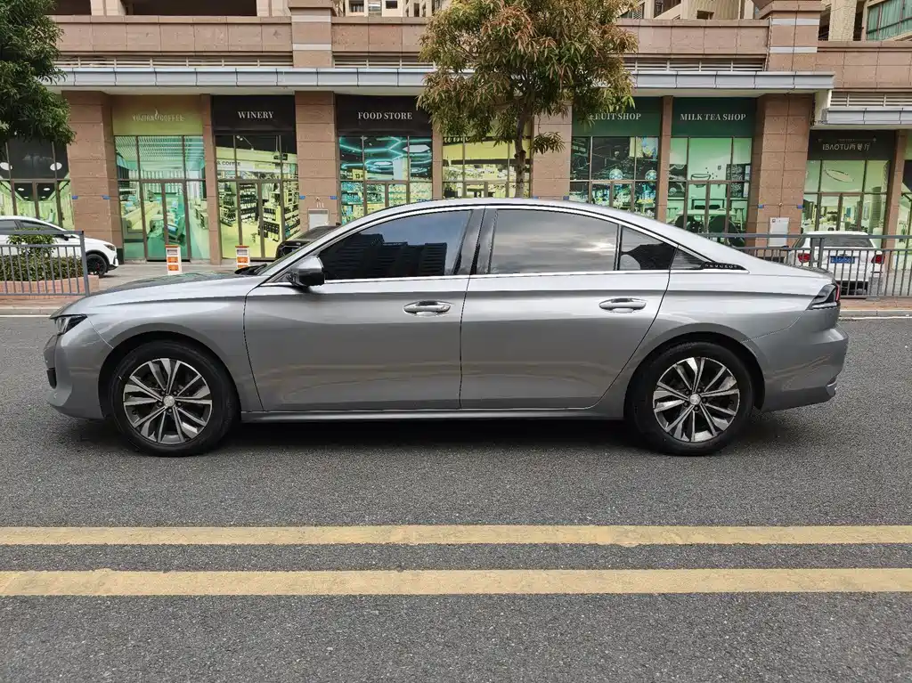 Peugeot 508 — миниатюра 8