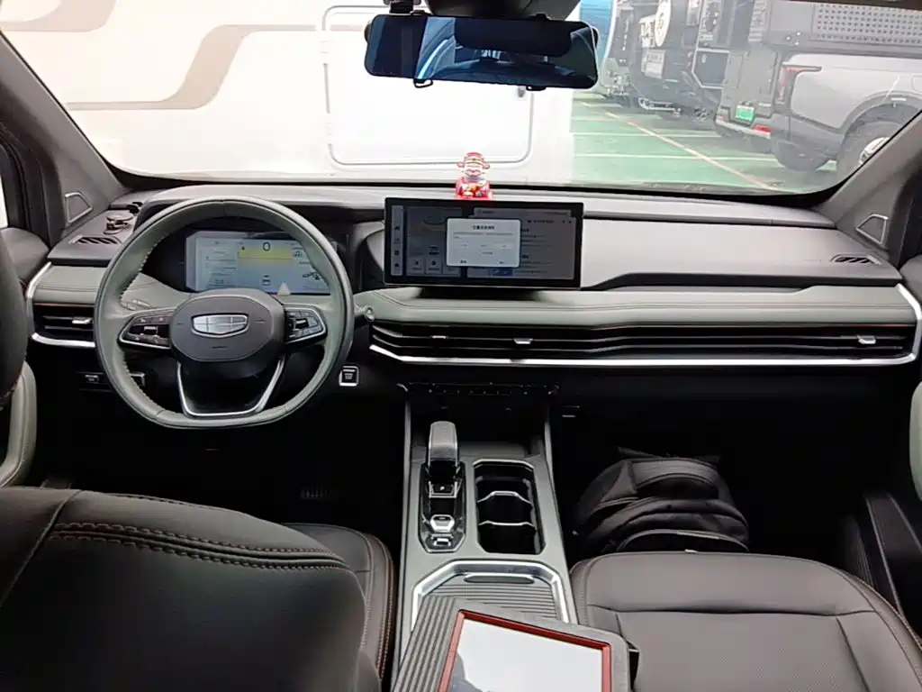 Geely Haoyue L — миниатюра 10