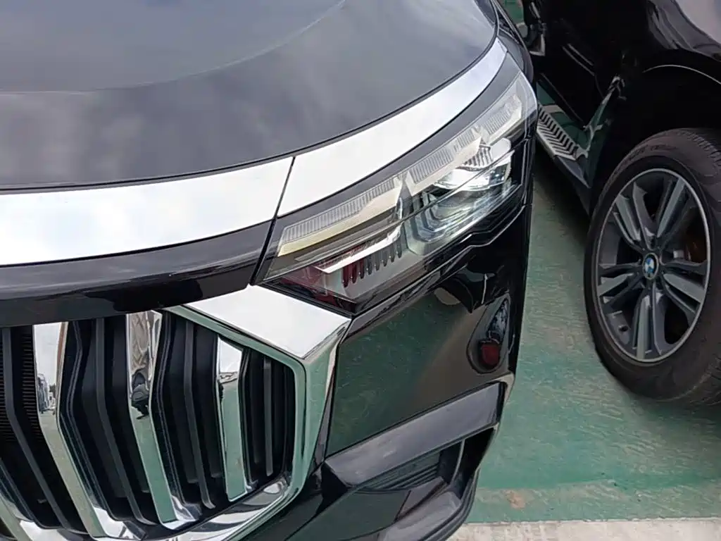Geely Haoyue L — миниатюра 24