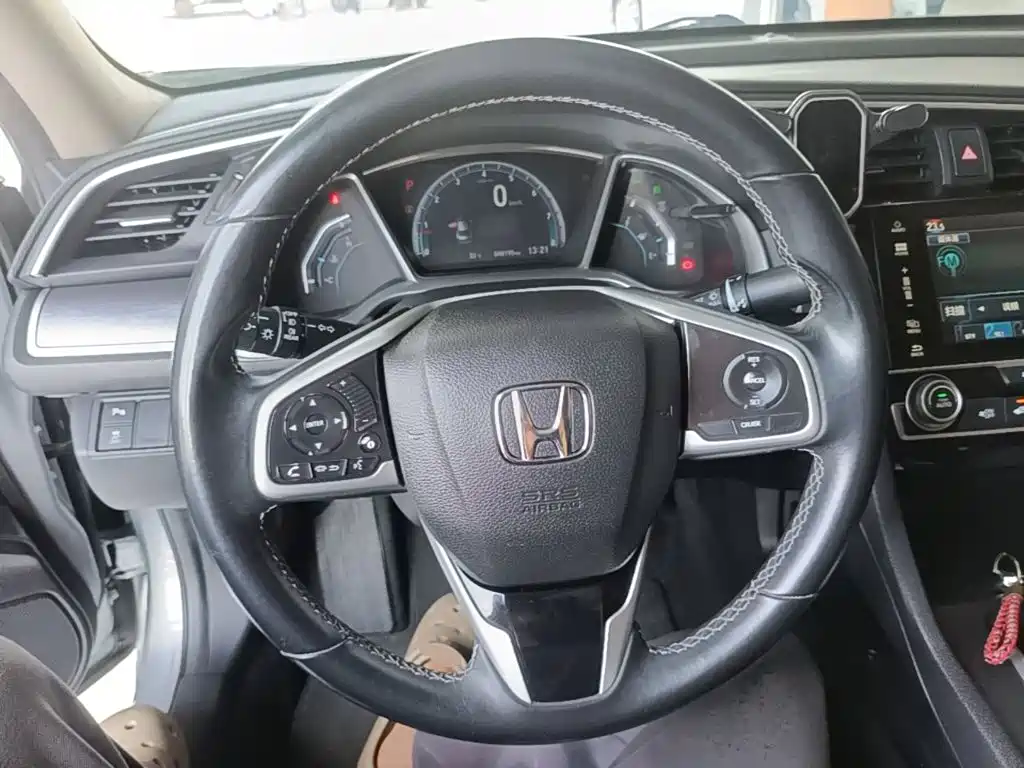 Honda Civic — миниатюра 11
