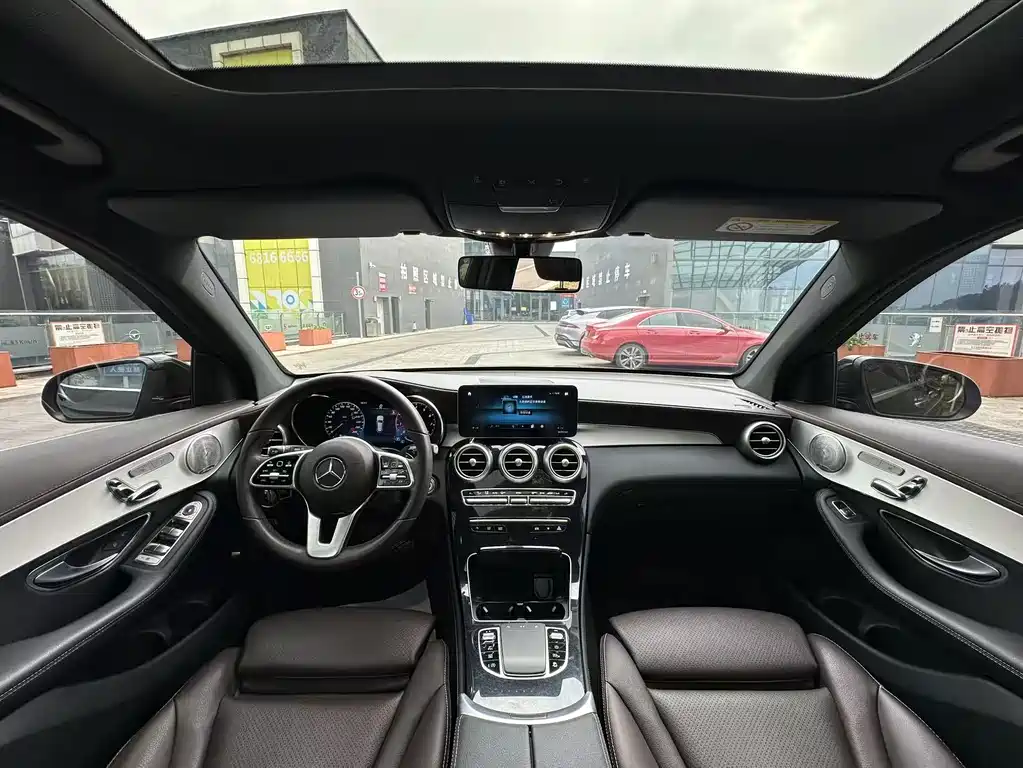 Mercedes-Benz GLC — миниатюра 5