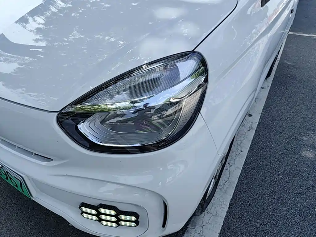 Roewe Clever — миниатюра 24