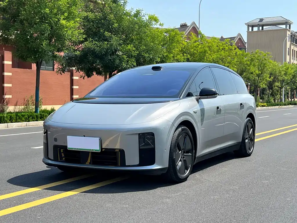 Li Auto i8 2025 Standard