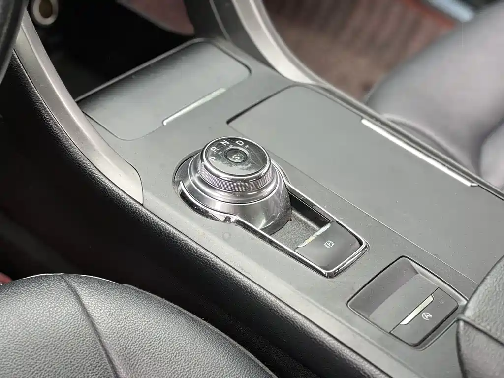 Ford Mondeo — миниатюра 3